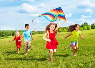 Insulin treatment may prevent the development of type 1 diabetes in high-risk children, much like allergy shots can prime the immune system not to react to harmless allergens. Insulin treatment may prevent the development of type 1 diabetes in high-risk children, much like allergy shots can prime the immune system not to react to harmless allergens.