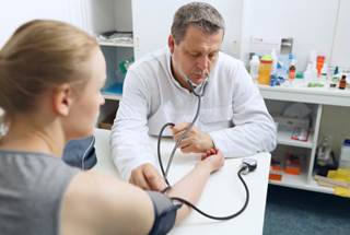 A lower BP was associated with a substantially lower risk of adverse renal outcomes, regardless of the prior assigned glycemic control strategy. A lower BP was associated with a substantially lower risk of adverse renal outcomes, regardless of the prior assigned glycemic control strategy.