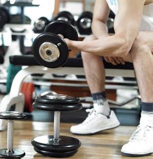 More leisure-time physical activity conferred decreased risk of CP/CPPS. More leisure-time physical activity conferred decreased risk of CP/CPPS.