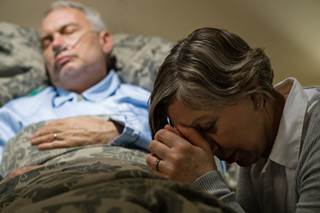 Late hospice referral may limit the benefits patients receive, according to researchers. Late hospice referral may limit the benefits patients receive, according to researchers.