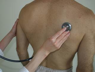 Every additional 4 inches of height was associated with a 21% increase in risk of being diagnosed with high-grade prostate cancer, and a 17% increased risk of dying from prostate cancer. Every additional 4 inches of height was associated with a 21% increase in risk of being diagnosed with high-grade prostate cancer, and a 17% increased risk of dying from prostate cancer.