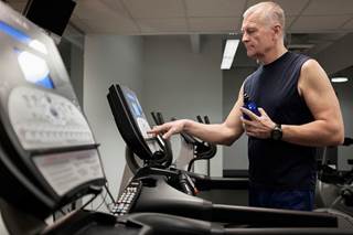 Compared with usual care, HIIT correlated with a 20% reduction in the prevalence of modifiable CVD risk factors. Compared with usual care, HIIT correlated with a 20% reduction in the prevalence of modifiable CVD risk factors.